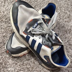 Adidas Men's Star Wars special edition R2D2